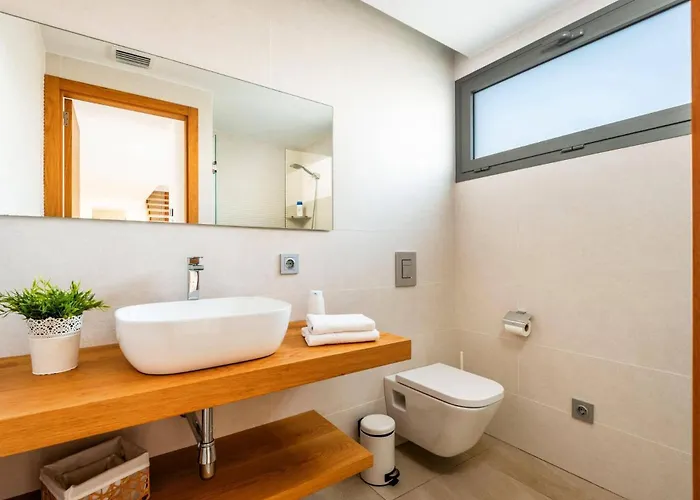 Bonavista By * Cala'n Forcat